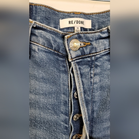 Redone 90s high rise ankle crop distressed jeans - Picture 3 of 15